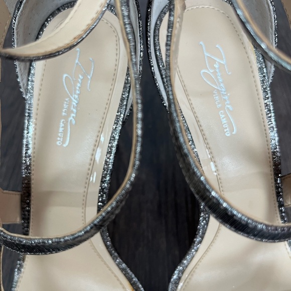 IMAGINE BY VINCE CAMUTO•SIZE 41•SILVER GRAYISH STRAPPED STILLETO’S - Picture 11 of 16